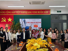 Lãnh đạo Phường Tây Hồ chúc mừng các đơn vị Y tế nhân dịp kỷ niệm 71 năm Ngày Thầy thuốc Việt Nam (27/2/1955 – 27/2/2026)