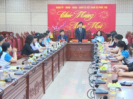 Cụm thi đua số 10 Hội LHPN TP Hà Nội hưởng ứng Tết trồng cây tại xã Phúc Thọ