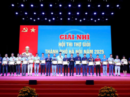 Thi đua đổi mới sáng tạo – Đẩy mạnh chuyển đổi số – Nâng cao năng suất, hiệu quả trong đoàn viên, người lao động phường Long Biên