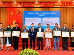 Thi đua yêu nước – đòn bẩy từ cơ sở trong vận hành chính quyền mới ở Thanh Liệt