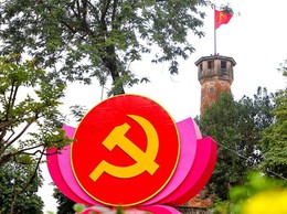 Đảng ta thật là vĩ đại!