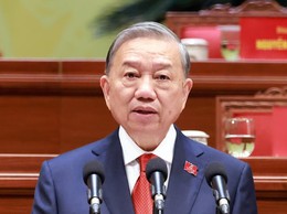 Vững bước dưới cờ Đảng