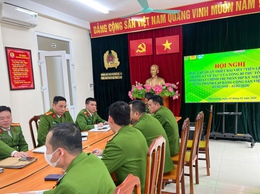 Công an phường Phú Lương tổ chức sinh hoạt chính trị kỷ niệm 96 năm Ngày thành lập Đảng