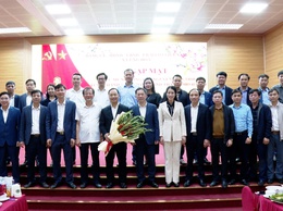 ĐẢNG ỦY – HĐND – UBND XÃ ỨNG HÒA TỔ CHỨC GẶP MẶT, CHÚC MỪNG ĐỒNG CHÍ NGUYỄN TIẾN THIẾT