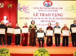 ĐẢNG ỦY XÃ CỔ ĐÔ LONG TRỌNG TỔ CHỨC LỄ TRAO TẶNG HUY HIỆU ĐẢNG ĐỢT 03/02/2026