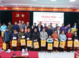 SỞ DÂN TỘC VÀ TÔN GIÁO THÀNH PHỐ HÀ NỘI, HỘI DOANH NGHIỆP TRẺ HÀ NỘI PHỐI HỢP UBND XÃ BA VÌ TỔ CHỨC THĂM, TẶNG QUÀ NHÂN DỊP TẾT NGUYÊN ĐÁN BÍNH NGỌ 2026