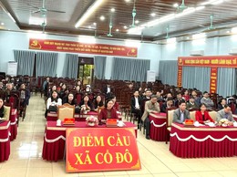 CÁN BỘ, ĐẢNG VIÊN XÃ CỔ ĐÔ THAM DỰ HỘI NGHỊ QUÁN TRIỆT, TRIỂN KHAI THỰC HIỆN NGHỊ QUYẾT ĐẠI HỘI XIV CỦA ĐẢNG