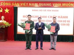 Xã Yên Xuân: Hội nghị công bố và trao quyết định về công tác cán bộ