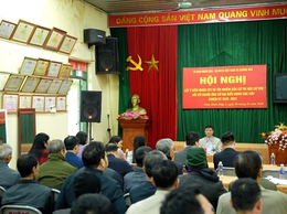 Xã Dương Hoà lấy ý kiến cử tri nơi cư trú đối với người ứng cử đại biểu HĐND các cấp tại thôn Minh Hiệp 2