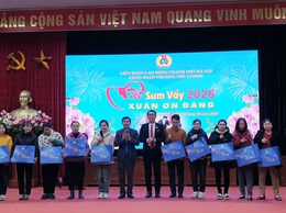 Ấm áp chương trình “Tết sum vầy - Xuân ơn Đảng” phường Phú Lương năm 2026