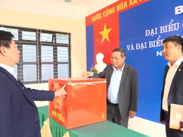 Đoàn công tác số 1 Thành ủy Hà Nội kiểm tra công tác chuẩn bị bầu cử tại xã Yên Xuân