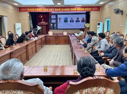 Hội Nông dân xã tổ chức mạn đàm tìm hiểu tiểu sử các ứng cử viên đại biểu Quốc hội và HĐND các cấp