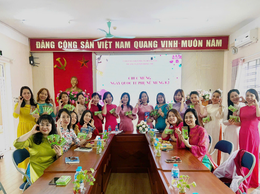 Trường Mầm non Thịnh Liệt kính gửi tin bài tháng 03/2026 với chủ đề: TRƯỜNG MẦM NON THỊNH LIỆT
TỔ CHỨC HỌP CHUYÊN MÔN THÁNG 3/2026 KẾT HỢP CHÚC MỪNG NGÀY QUỐC TẾ PHỤ NỮ 8/3