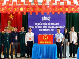 Đồng chí Kiều Duy Tập – UV BTV, Chủ nhiệm Ủy ban Kiểm tra Đảng ủy xã kiểm tra, giám sát công tác bầu cử