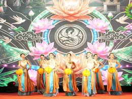 Sôi nổi đêm văn nghệ 