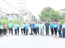 Thuận An ra quân tổng vệ sinh môi trường chào mừng cuộc bầu cử đại biểu Quốc hội khóa XVI và đại biểu HĐND các cấp nhiệm kỳ 2026- 2031