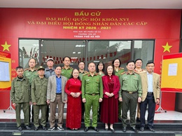 Đoàn công tác CATP Hà Nội kiểm tra công tác chuẩn bị bầu cử tại phường Yên Sở