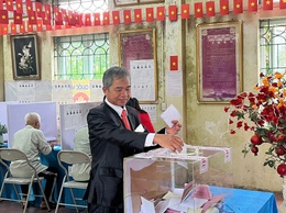  Người dân không nên đăng ảnh thẻ cử tri lên mạng