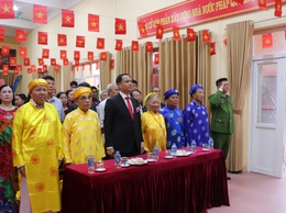 Đồng chí Phó Bí thư Thường trực về dự khai mạc Ngày bầu cử  đại biểu Quốc hội và đại biểu Hội đồng nhân dân các cấp nhiệm kỳ 2026-2031 tại thôn Đông Đoài.