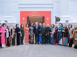 Rộn ràng ngày hội bầu cử tại phường Phúc Lợi