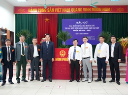 41.595 cử tri xã Dương Hoà phấn khởi đi bầu cử, gửi gắm niềm tin và hy vọng tới các đại biểu nhân dân