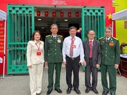 Cử tri Phường Ô Chợ Dừa tích cực tham gia ngày bầu cử