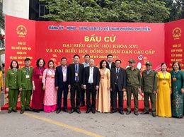 Phường Phú Diễn: Bầu cử diễn ra an toàn, thành công, cử tri đi bỏ phiếu đạt tỷ lệ 98,62%