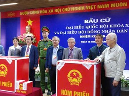 Gần 99,6% cử tri phường Giảng Võ tham gia bỏ phiếu sau 12 tiếng