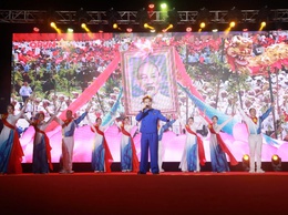 Rực rỡ chương trình nghệ thuật chào mừng thành công của 'Ngày hội non sông' trên địa bàn phường Đại Mỗ