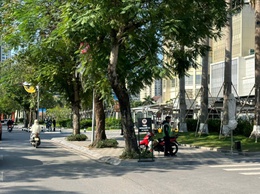 Ngày 13/3, Hà Nội mây thay đổi, trời nắng. Sáng sớm và đêm trời rét.