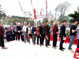 Cử tri xã Đại Xuyên nô nức tham gia bỏ phiếu trong Ngày hội non sông