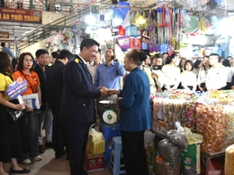 Thuế Hà Nội ra quân Tháng cao điểm đồng hành, hỗ trợ hộ kinh doanh quyết toán thuế