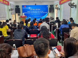 Thuế cơ sở 23 Thành phố Hà Nội tổ chức Lễ ra quân và các hoạt động hỗ trợ trực tiếp hỗ trợ hộ, cá nhân kinh doanh