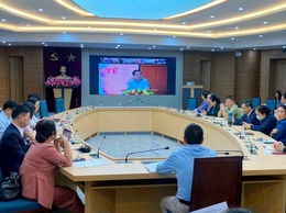 Cán bộ MTTQ xã Gia Lâm dự hội nghị thông tin tình hình thời sự Quý I năm 2026