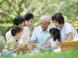 HẠNH PHÚC BẮT ĐẦU TỪ MỖI GIA ĐÌNH