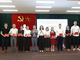 Bế giảng lớp bồi dưỡng lý luận chính trị dành cho đảng viên mới khóa I năm 2026