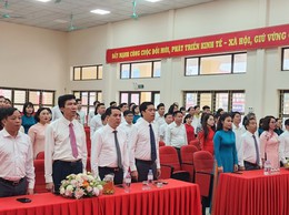 HĐND – UBND XÃ NỘI BÀI TỔ CHỨC CHÀO CỜ ĐẦU THÁNG 3