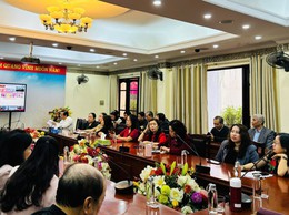 PHƯỜNG VĂN MIẾU - QUỐC TỬ GIÁM THAM DỰ HỘI NGHỊ TRỰC TUYẾN NGHIÊN CỨU, HỌC TẬP, QUÁN TRIỆT NGHỊ QUYẾT SỐ 79-NQ/TW VÀ NGHỊ QUYẾT SỐ 80-NQ/TW CỦA BỘ CHÍNH TRỊ