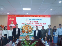 PHƯỜNG VĂN MIẾU – QUỐC TỬ GIÁM THĂM, CHÚC MỪNG CÁC ĐƠN VỊ Y TẾ NHÂN KỶ NIỆM 71 NĂM NGÀY THẦY THUỐC VIỆT NAM