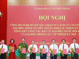 Xã Tiến Thắng công bố nghị quyết xác nhận tư cách 27 đại biểu trúng cử HĐND