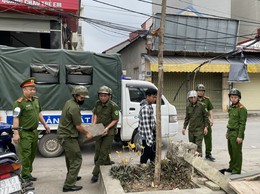 Hát Môn tiếp tục ra quân bảo đảm trật tự, kỷ cương, văn minh công cộng, trật tự đô thị, trật tự công cộng và vệ sinh môi trường trên địa bàn