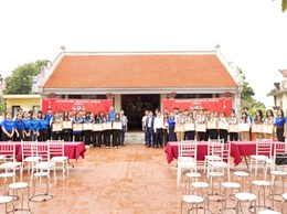 Tuổi trẻ Thiên Lộc dâng hương tri ân, tuyên dương đội viên tiêu biểu năm 2026