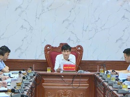 Ban Thường vụ Đảng ủy xã họp nghe báo cáo một số nội dung quan trọng