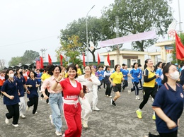 Trần Phú: Hơn 700 vận động viên khấy động Ngày chạy Olympic tại xã Trần Phú