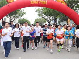 Phường Dương Nội tổ chức Lễ phát động Ngày chạy Olympic vì sức khỏe toàn dân và Giải chạy Hànộimới mở rộng lần Nhất - Vì hòa bình năm 2026