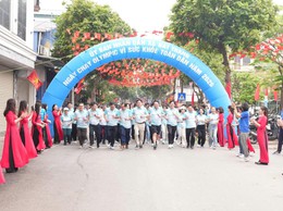 Bát Tràng: Hơn 800 vận động viên tham gia Ngày chạy Olympic và giải chạy Báo Hànộimới mở rộng lần thứ 51