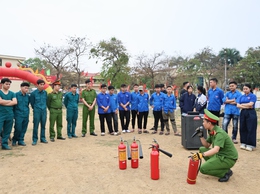 Chi đoàn Công an xã tuyên truyền kỹ năng PCCC tại Ngày hội Đoàn viên – Thanh niên 2026