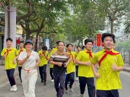 Phường Khương Đình: 500 người tham gia Ngày chạy Olympic vì sức khỏe toàn dân