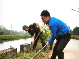 TUỔI TRẺ XÃ ĐOÀI PHƯƠNG RA QUÂN NGÀY CHỦ NHẬT XANH