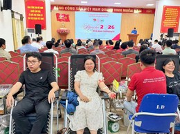 TRƯỜNG MẦM NON THỊNH LIỆT TÍCH CỰC THAM GIA HIẾN MÁU TÌNH NGUYỆN - LAN TỎA YÊU THƯƠNG